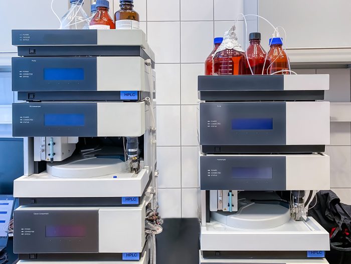 Ultra high performance chromatography (HPLC)